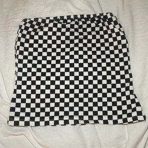 Black and white checkered small tube top/crop top